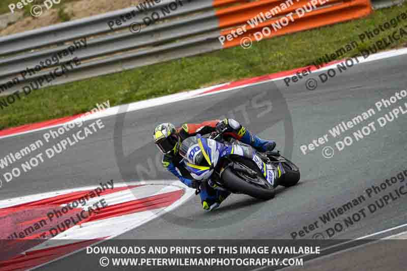 cadwell no limits trackday;cadwell park;cadwell park photographs;cadwell trackday photographs;enduro digital images;event digital images;eventdigitalimages;navarra;no limits trackdays;peter wileman photography;racing digital images;trackday digital images;trackday photos